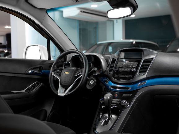 Chevrolet Orlando, АТ, 2012 фото 6