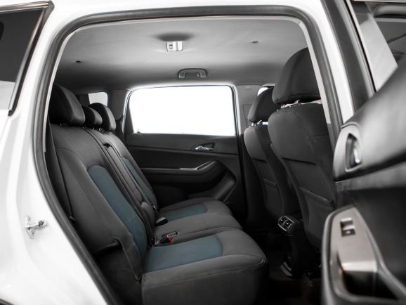 Chevrolet Orlando, АТ, 2012 фото 2