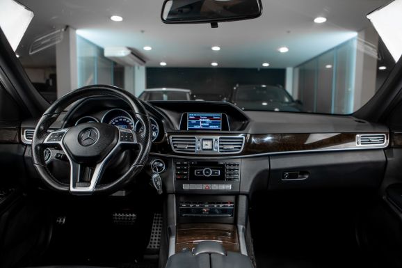 Mercedes-Benz E-класс, АТ, 2014 фото 11