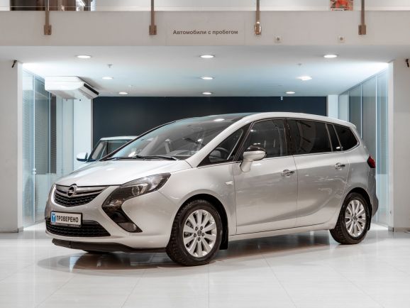 Opel Zafira, АТ, 2013 фото 3