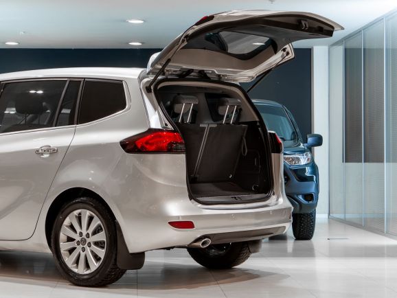 Opel Zafira, АТ, 2013 фото 1