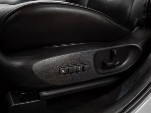 Mazda CX-7, АТ, 2010 фото 12