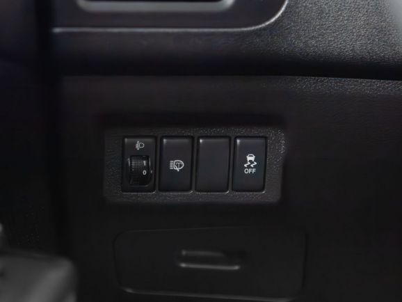 Nissan X-Trail, Вариатор, 2011 фото 8