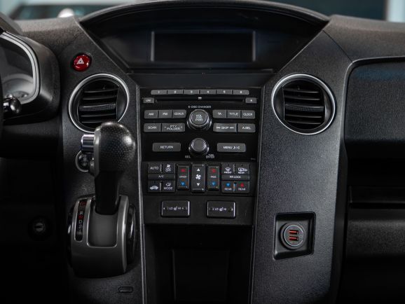 Honda Pilot, АТ, 2012 фото 16