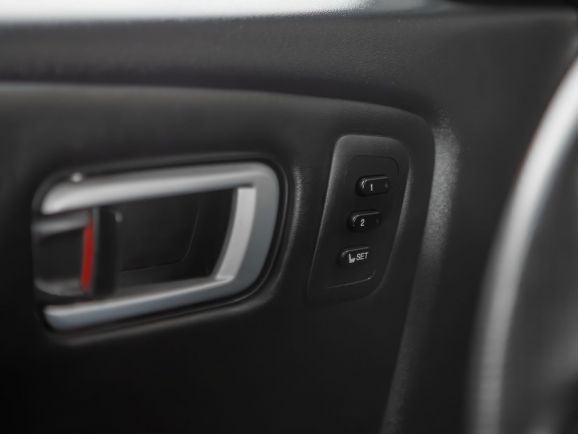 Honda Pilot, АТ, 2012 фото 2