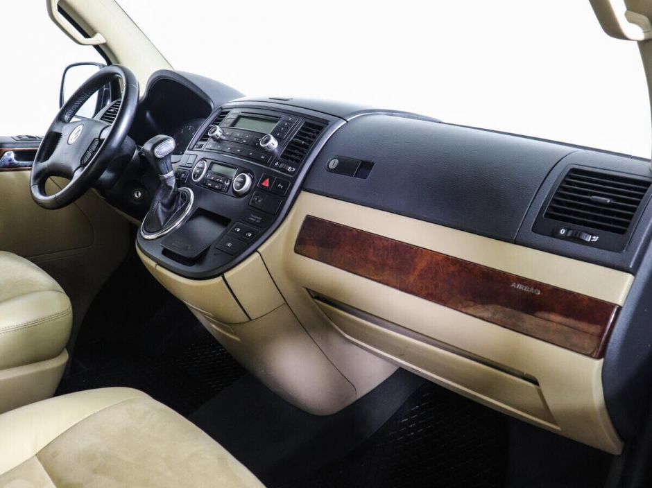 Volkswagen Multivan, 2.5 л, АТ, 2009 фото 10