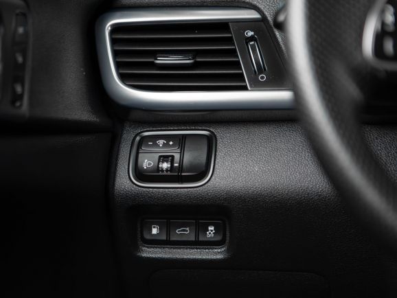 Kia Optima, АТ, 2016 фото 10