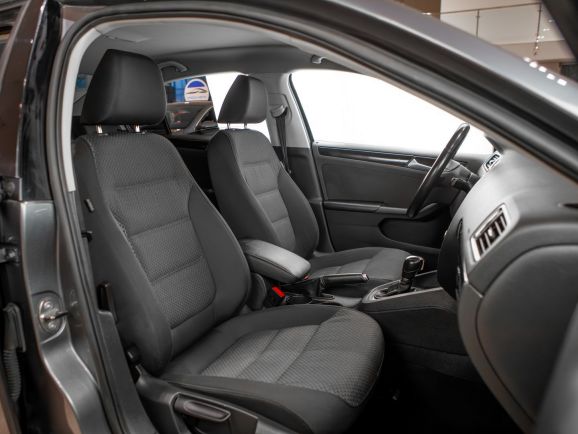 Volkswagen Jetta, АТ, 2012 фото 15