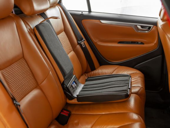 Volvo S60, АТ, 2008 фото 2