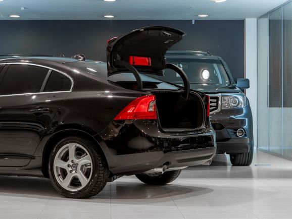 Volvo S60, АТ, 2011 фото 1