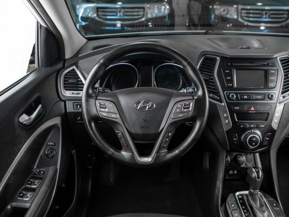 Hyundai Santa Fe, АТ, 2015 фото 10