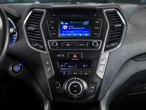Hyundai Santa Fe, АТ, 2015 фото 11