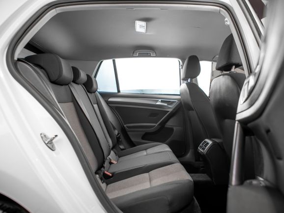 Volkswagen Golf, Робот, 2013 фото 8