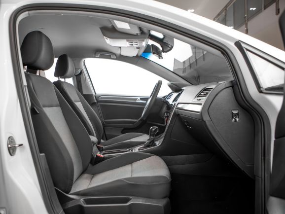 Volkswagen Golf, Робот, 2013 фото 14