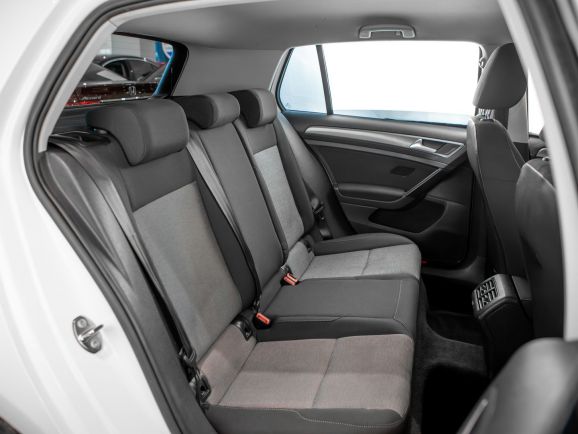 Volkswagen Golf, Робот, 2013 фото 2