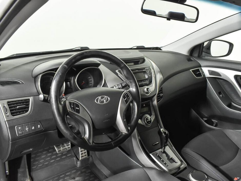 Hyundai Elantra, 1.6 л, АТ, 2012 фото 7