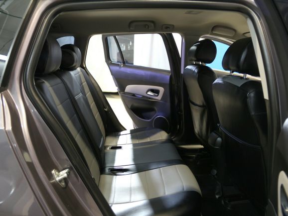 Chevrolet Cruze, 1.8 л, АТ, 2015 фото 8