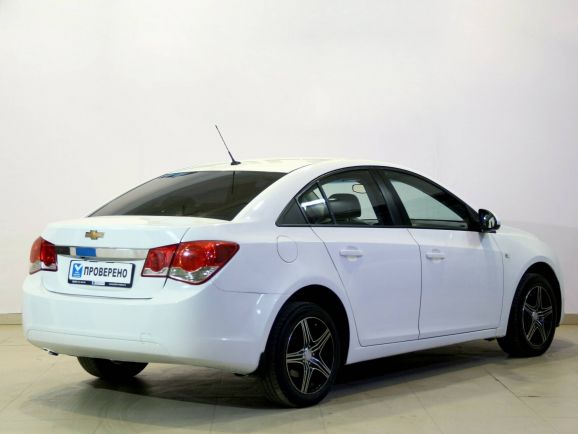Chevrolet Cruze, 1.8 л, АТ, 2011 фото 6
