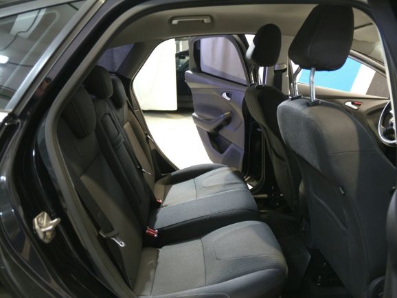 Ford Focus, 1.6 л, Робот, 2014 фото 8