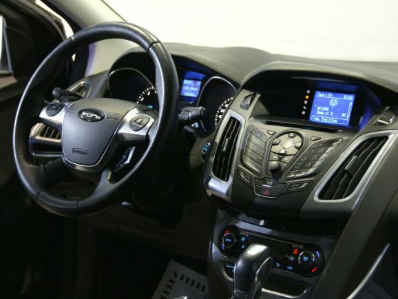 Ford Focus, 1.6 л, Робот, 2014 фото 1
