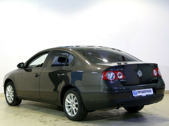 Volkswagen Passat, 2.0 л, МТ, 2007 фото 6