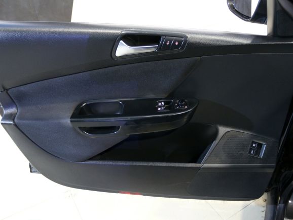 Volkswagen Passat, 2.0 л, МТ, 2007 фото 1