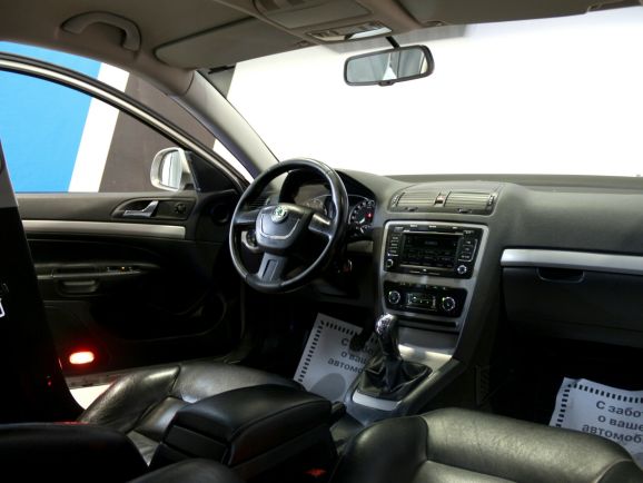 Skoda Octavia, 1.8 л, МТ, 2011 фото 7