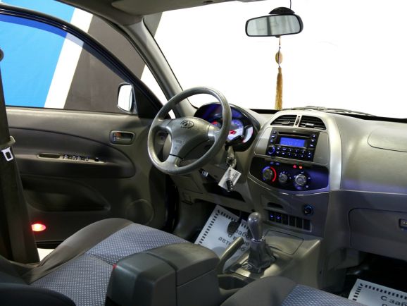 Vortex Tingo Lux, 1.9 л, МТ, 2012 фото 1