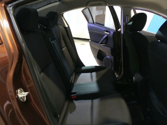 Mazda 3 Touring Plus, 1.6 л, АТ, 2012 фото 1