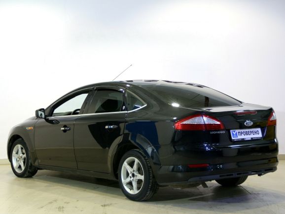 Ford Mondeo, 2.0 л, МТ, 2010 фото 6