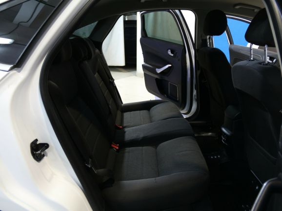 Ford Mondeo, 2.3 л, АТ, 2010 фото 8