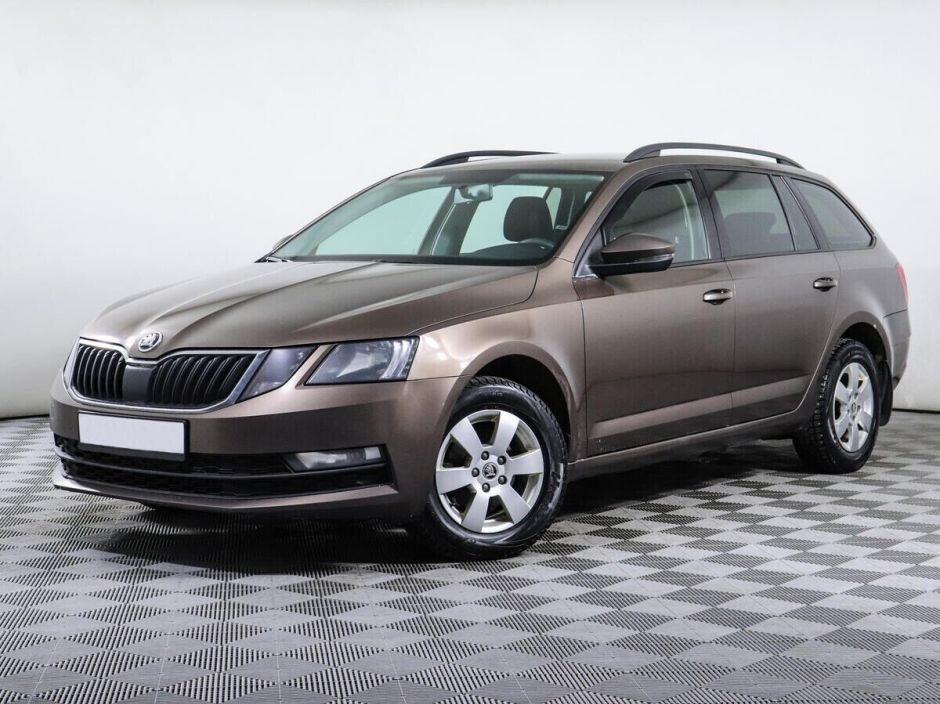 Skoda Octavia, 1.6 л, АТ, 2018 фото 3