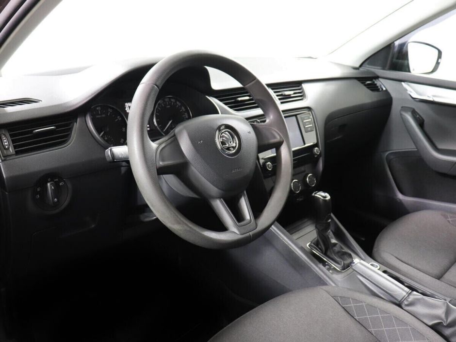 Skoda Octavia, 1.6 л, АТ, 2018 фото 7