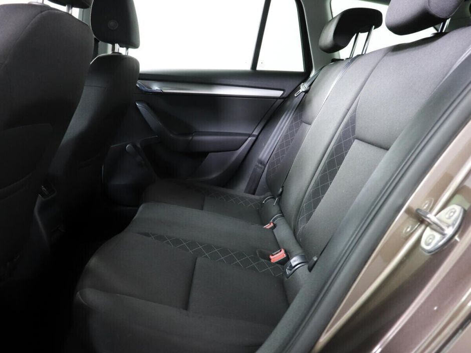 Skoda Octavia, 1.6 л, АТ, 2018 фото 1