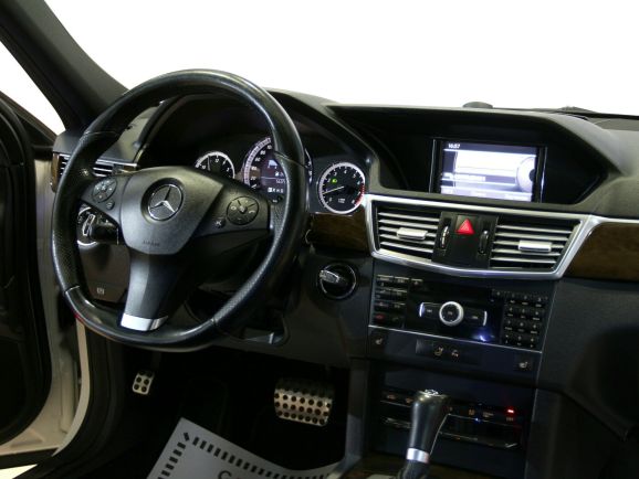Mercedes-Benz E-Класс, 1.8 л, АТ, 2011 фото 9