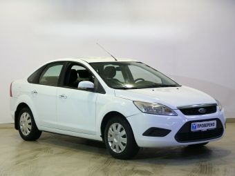 Ford Focus, 1.6 л, МКПП, 2010 фото 5