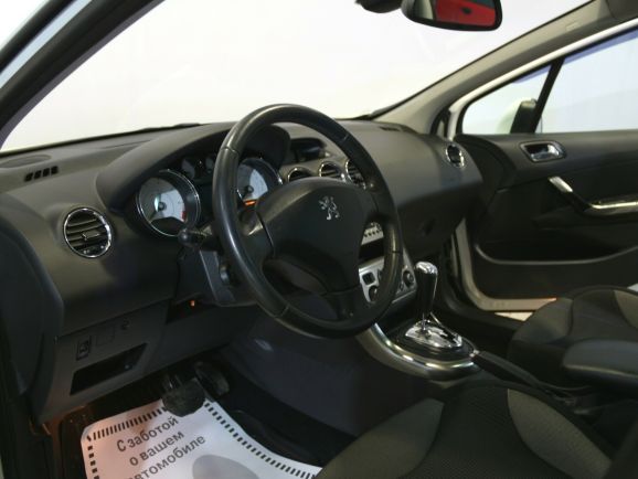 Peugeot 308, 1.6 л, АТ, 2010 фото 9