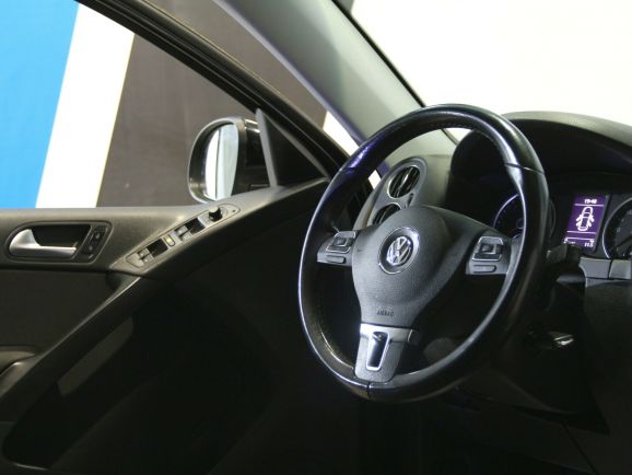 Volkswagen Tiguan, 2.0 л, АТ, 2014 фото 1