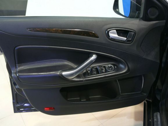 Ford Mondeo, 2.3 л, АТ, 2010 фото 1