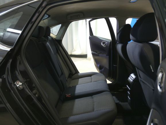 Nissan Sentra, 1.6 л, Вариатор, 2014 фото 2