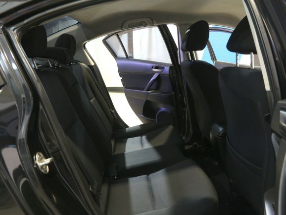 Mazda 3, 1.6 л, АТ, 2010 фото 2