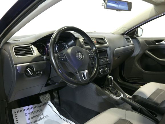 Volkswagen Jetta, 1.4 л, Робот, 2012 фото 2