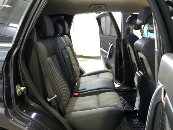 Chevrolet Captiva, 2.4 л, МТ, 2011 фото 1