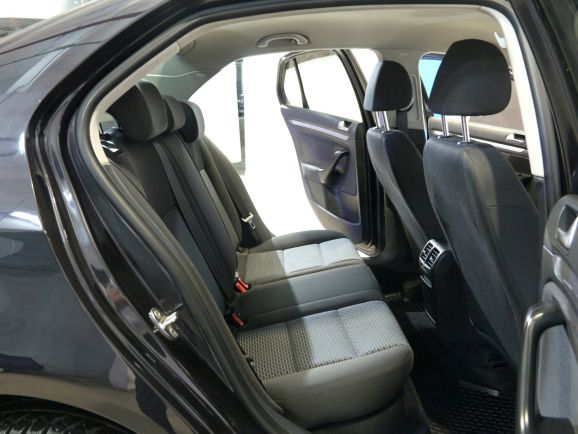 Volkswagen Jetta, 1.6 л, Робот, 2009 фото 1