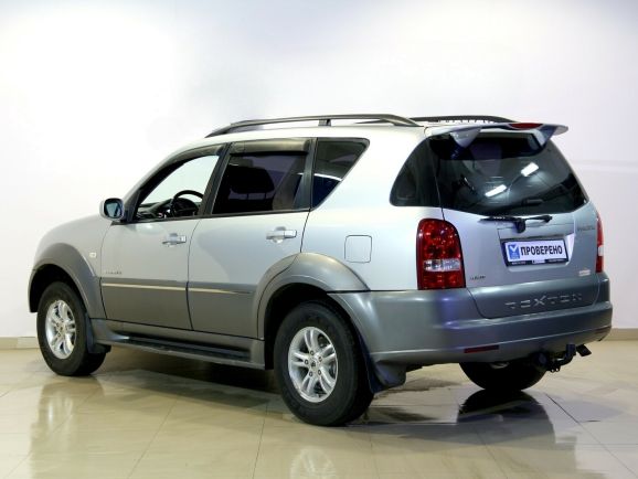 SsangYong Rexton, 2.7 л, МТ, 2011 фото 6