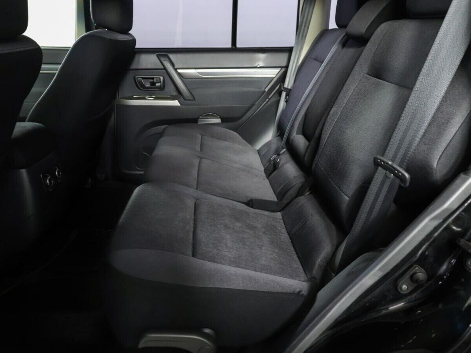 Mitsubishi Pajero, 3.0 л, АТ, 2016 фото 1