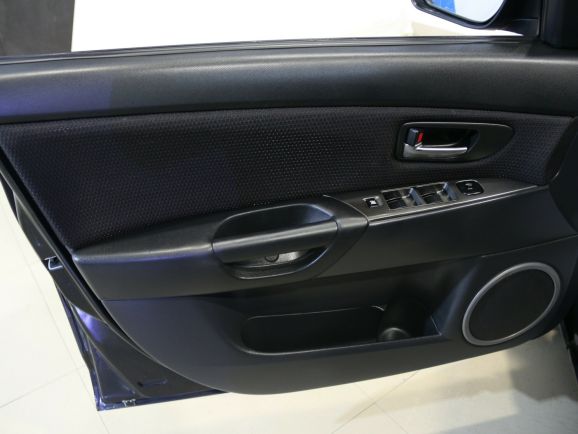 Mazda 3, 1.6 л, АТ, 2008 фото 7