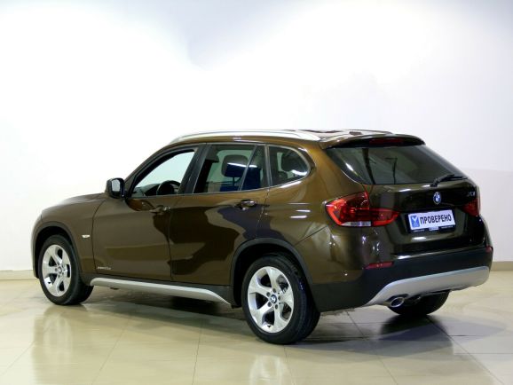 BMW X1, 2.0 л, АТ, 2011 фото 5