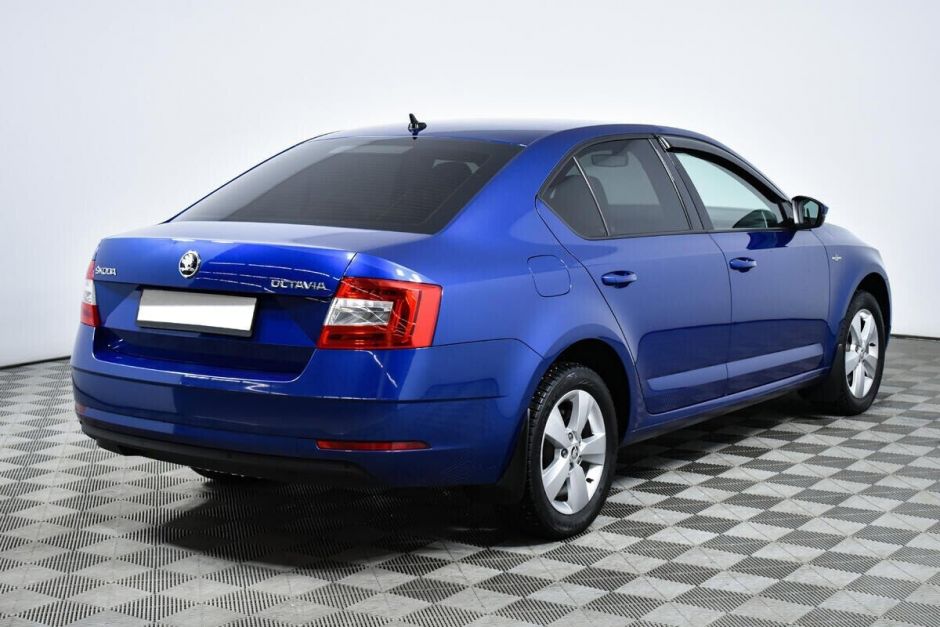 Skoda Octavia Импорт, 1.5 л, Робот, 2019 фото 6