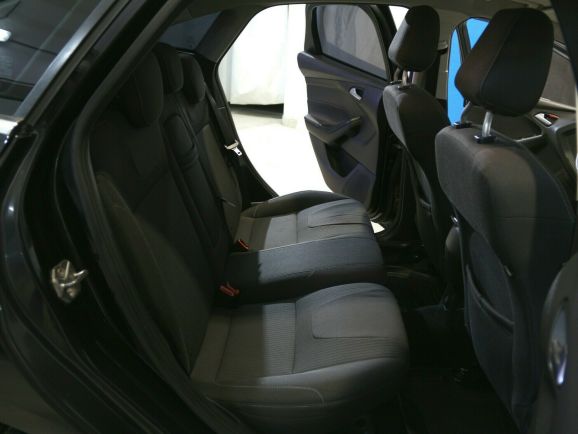 Ford Focus, 2.0 л, МТ, 2013 фото 2